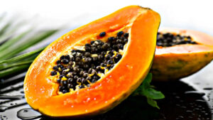 Papaya is fatal for these people, know the risks before eating it