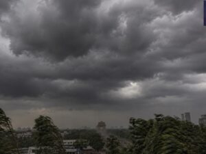 Monsoon Alert: Winds To Blow At 60 Kmph, Heavy Rain Warning Issued For 15 States