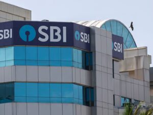 Bad News For SBI Account Holders, Charges To Apply On Cash Withdrawals From 1st October, Know The Rules