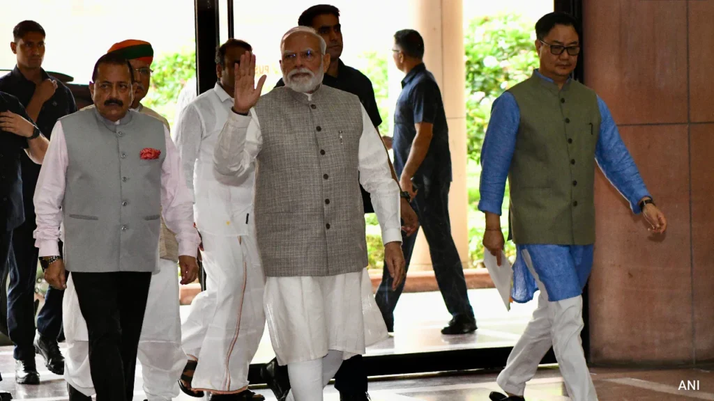 h9it6i8g modi 625x300 04 August 26