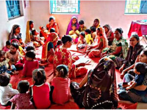 Anganwadi jobs for women in UP, apply this way