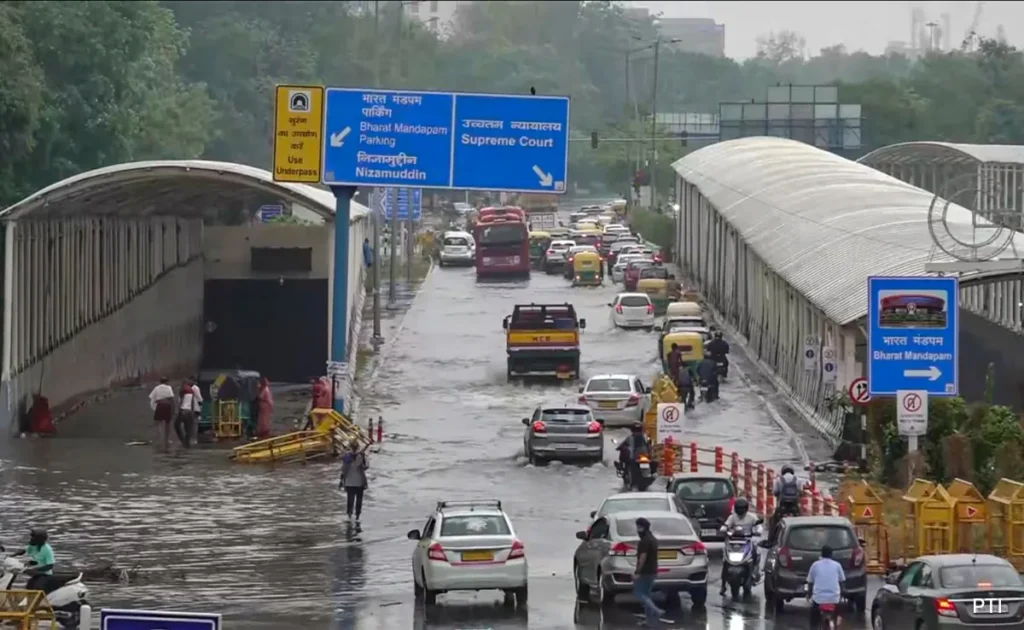 3goohspo delhi rain pti 625x300 28 June 24