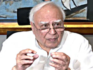 Gyanesh Kumar issues notice to Kapil Sibal! Find out what Sibal said
