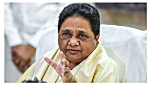 Mayawati announces she will contest Punjab elections alone, leaving Sukhbir Badal in great tension