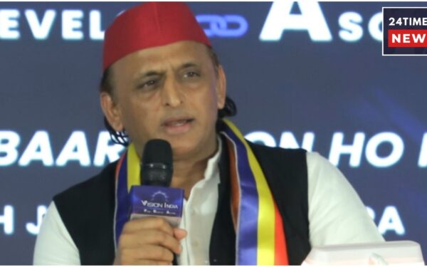 Akhilesh Yadav Advises SP Spokespersons, Says – Do Not Go To Debates Without Preparation