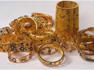 Gold Price Today: Check 10 Gram Gold Rate Of 22 To 24 Carat In These Metros