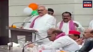Politics Heats Up Over Dog-Bell Remark, BJP Corners SP, Congress Comes To Its Defence