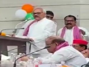 Politics Heats Up Over Dog-Bell Remark, BJP Corners SP, Congress Comes To Its Defence