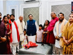BJP Engaged In Pacifying Disgruntled Leaders, Aditi Singh Meets CM Yogi, Tawde Reaches Sanjay Nishad’s House