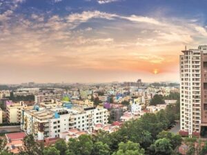 Why is living in Bengaluru more expensive than in Delhi, Mumbai, Chennai and Kolkata?