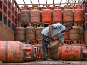 LPG Cylinder Gets Cheaper By Rs 600, Know The New Price