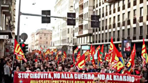 Thousands of students, workers and activists took to the streets in Italy, starting a 24-hour strike!
