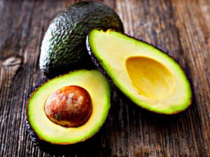 What benefits does avocado provide to the skin? Learn more and eat it