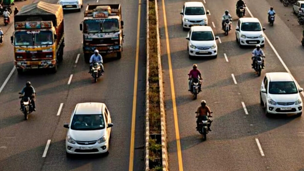 Now surveillance at every nook and corner, 140 cameras on Lucknow-Ayodhya Highway, challan will be issued for high speed!
