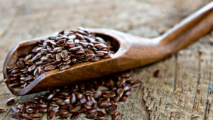 Know all the magical health benefits of eating flax seeds daily!