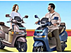 TVS iQube scooter runs up to 212 KM, know its features!