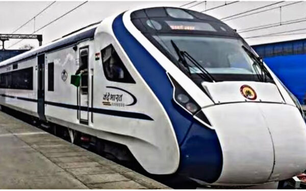A special 16-coach Vande Bharat train will depart from Patna for Delhi
