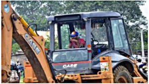 Bulldozer action begins in Lucknow; Ayodhya Road targeted by Lucknow Development Authority; several showrooms and complexes to be demolished