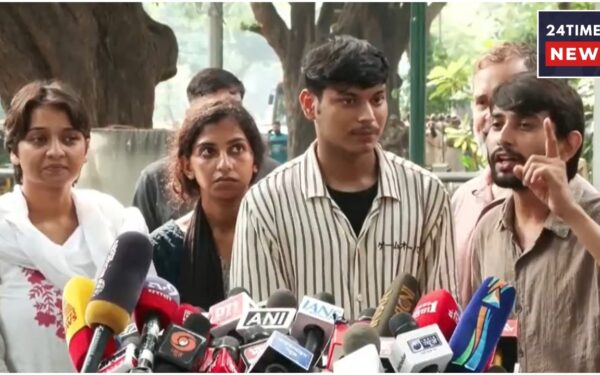 Protesting Students Who Came With Rahul Level Serious Allegations Against Police