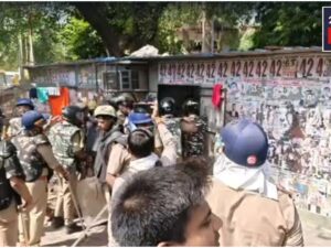 Bulldozer Action On Chambers In Lucknow Angers Lawyers, Warns Government